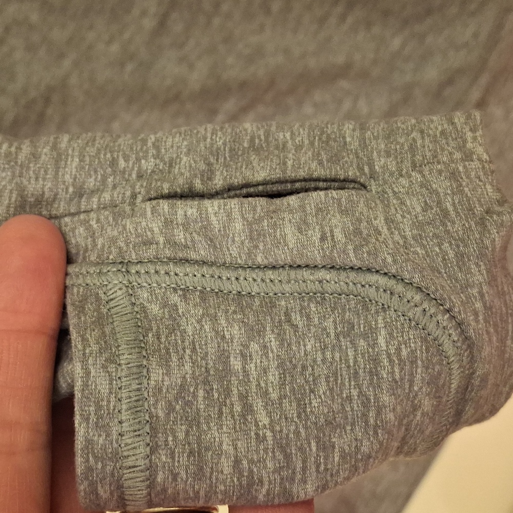 Lululemon Pullover - Picture 4 of 6